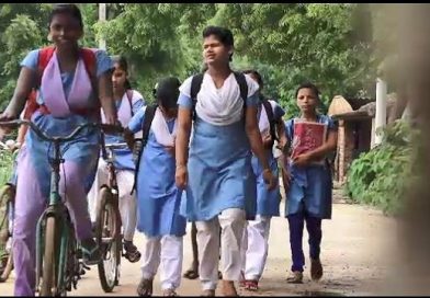 ପ୍ରବଳ ଗ୍ରୀଷ୍ମ ପ୍ରବାହକୁ ଦୃଷ୍ଟିରେ ରଖି ୪ ଜିଲ୍ଲାର ସ୍କୁଲ, କଲେଜ ଛୁଟି ଘୋଷଣା