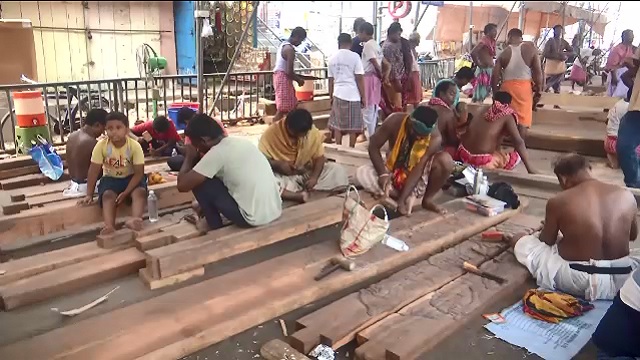 ଆଗେଇ ଚାଲିଛି ରଥ କାମ